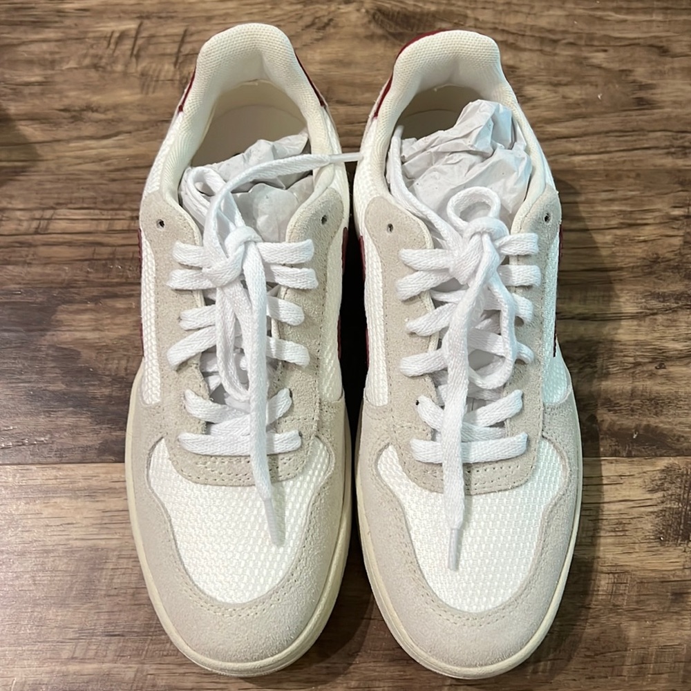 New Womens Veja B-Mesh V-10 lace up sneakers